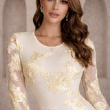 Robe courte mariage civil fleurie